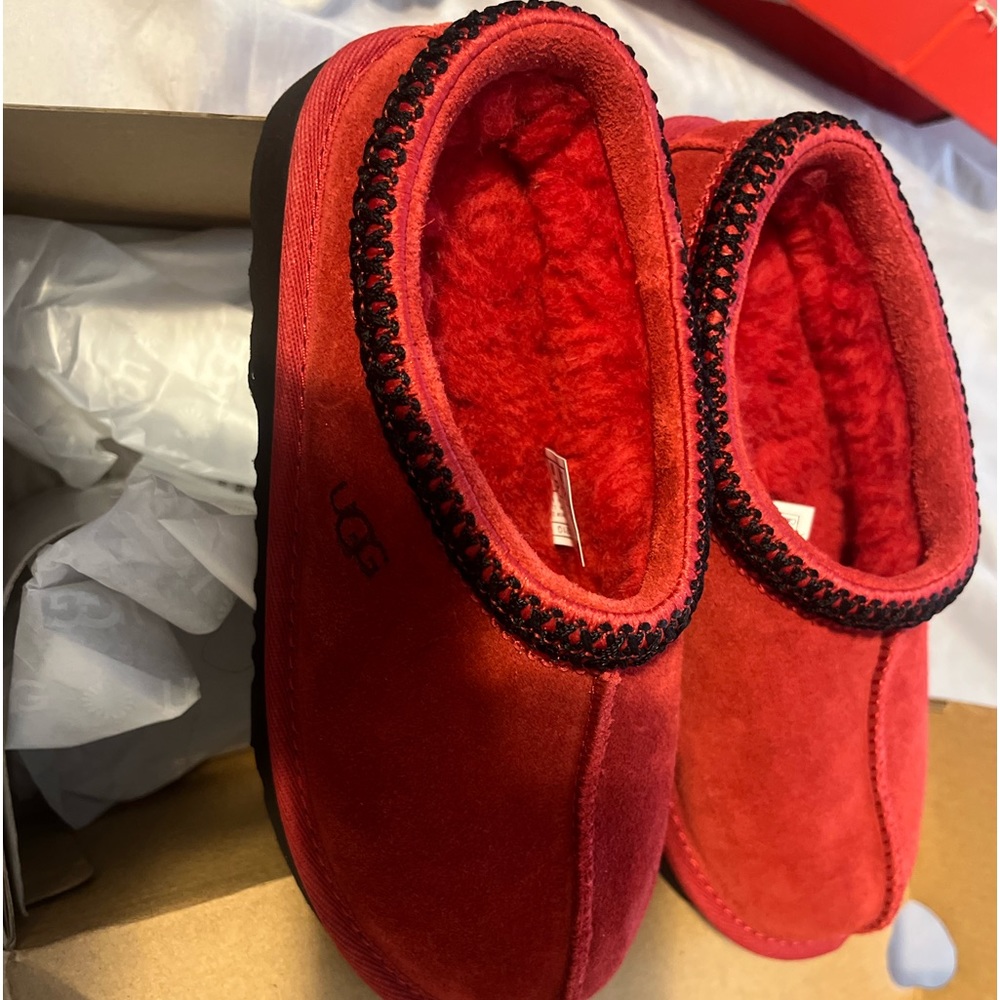 UGG Tasman II kids brand new